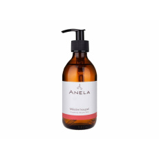 Anela Moon bath bath oil for women